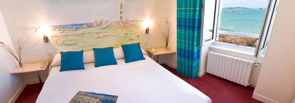 Hotel Aux Tamaris - Vue Mer Роскоф Экстерьер фото
